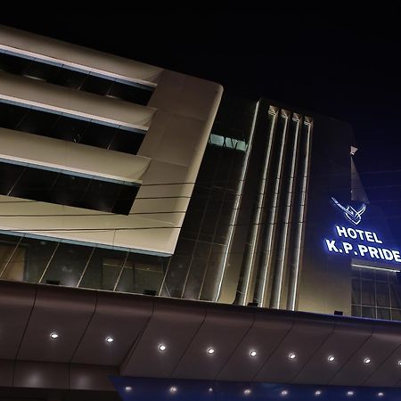 Hotel K P Pride Jālgaon 외부 사진